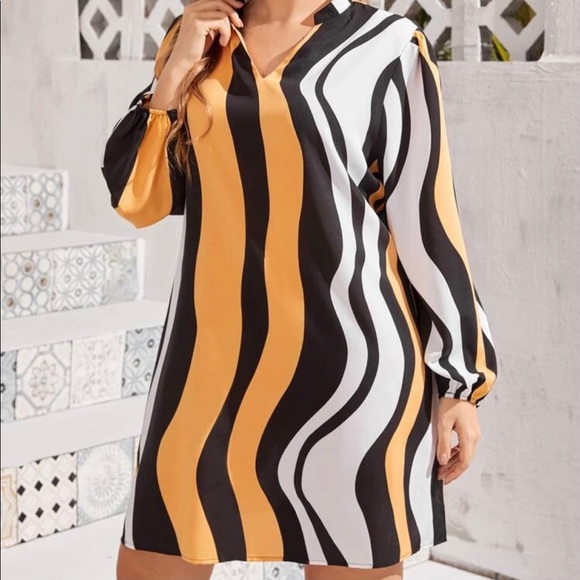 DRESS 👗 NWOT - Picture 3 of 8